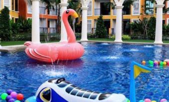 Venetian Pattaya Resort Condo by K'Nok
