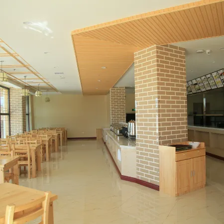 Changbai Mountain Lixiang Holiday Hotel