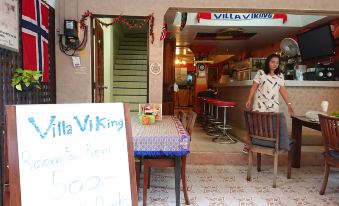 Villa Viking Shelleys Aussie Bar