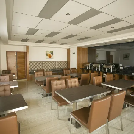 USEE·Muno Hotel Отели рядом с достопримечательностью «Пляж Силвер»