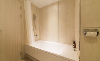 Reborn Suwon Silkroad Hotel