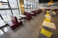 Howdy Smart Hotel (Ya'an Mengshan Avenue)