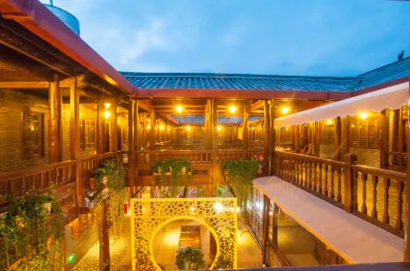 Lijiang Qupin Life Inn (East Gate Branch of Shuhe Ancient Town)