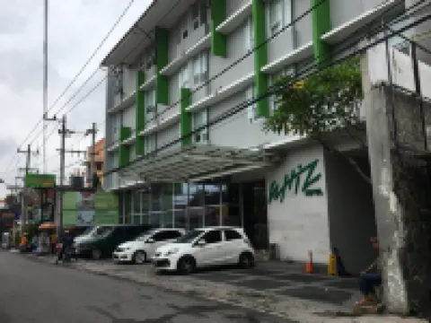 Whiz Hotel Malioboro Yogyakarta Hotel di Yogyakarta