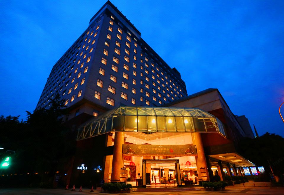 hotel overview picture