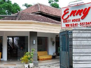 Enny's Guest House
