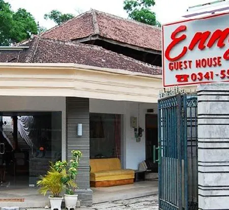 Enny's Guest House