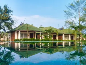 Famiana Green Villa