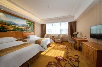 Vienna Hotel (Wuzhou Nanning Department Store High-speed Railway South Station)
