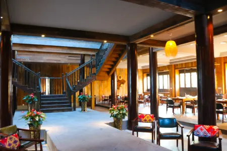 Qiandao Lake Wenyuan Shicheng Art Hotel Отели рядом с достопримечательностью «Qiandaohu Southwest Lake District»