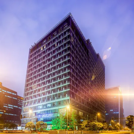 Three Gorges Serviced Apartments