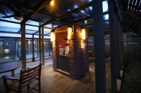 Shan Yue Resort