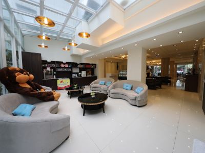 M Hotel