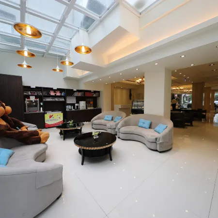 M Hotel