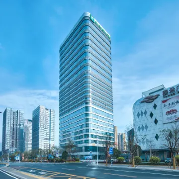Holiday Inn Express FUZHOU DOWNTOWN by IHG Hotels near Jinjishan Park