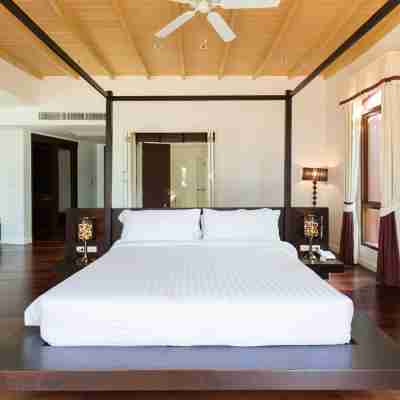 Amatapura Beachfront Villa 15 Rooms