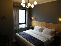 重庆鸟巢公寓 - 舒适大床房