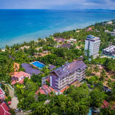 Tropicana Resort Phu Quoc Hotels near Cau Temple