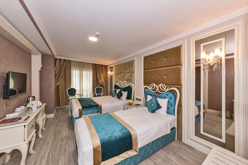 Marnas Hotels