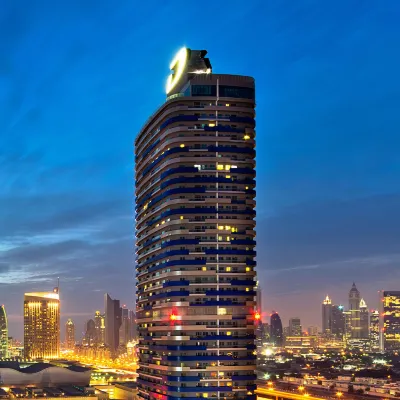 Damac Maison Distinction Отели рядом с достопримечательностью «Базар Аль-Бахар»