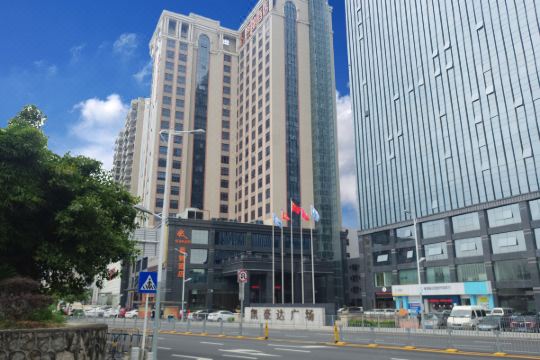 容锦酒店(深圳大浪商业中心店)