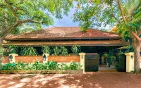 Pavillon Indochine Boutique - Hotel Hotels near Bak Kheng Mountain