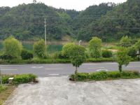 千岛湖水为媒农家乐 - 酒店附近