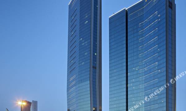 Sofitel Dubai Downtown