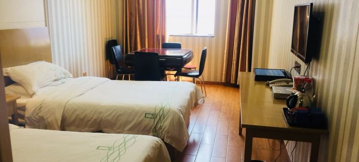 Qingjiang Express Hotel Hotels in Zhangshu