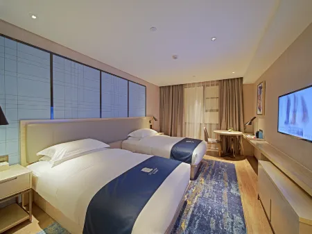 Echarm Hotel (Guangzhou Zhongshan 8th Road Metro Station Xijiao Swimming Pool)