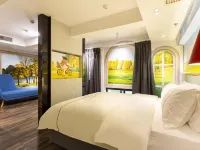 Jinglai Hotel·Selection (Shanghai Xujiahui Jiaotong University) Отели рядом с достопримечательностью «Сюйхуэй»