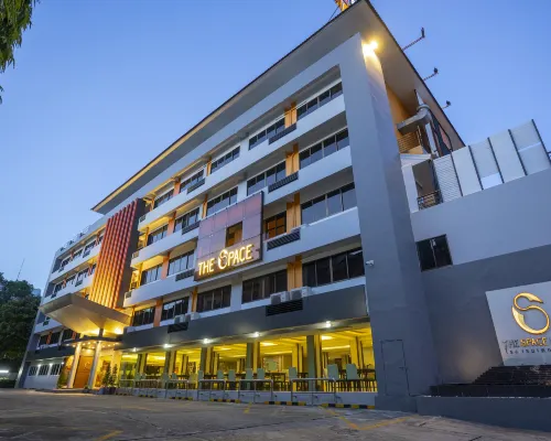 The Space Hotel Chiang Rai Hotels near Wat Pra Sing