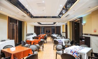 STARWAY Hotel (Nanqiao Dujiangyan scenic spot)