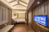 Jiumu Inn