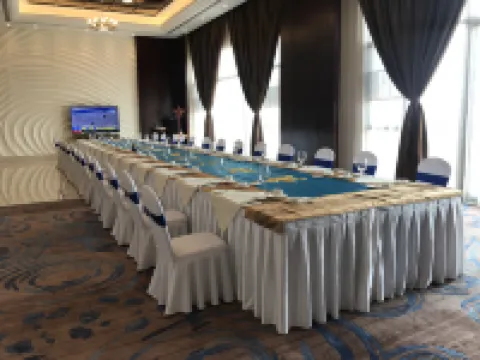 Swan Lake International Hotel Hotels in Sanmenxia
