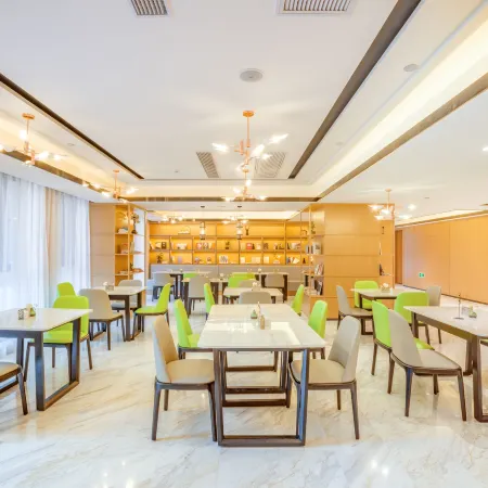 Atour Hotel Suqian Downtown Development Avenue