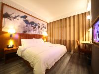 长沙县鑫和十月酒店 - 舒适大床房