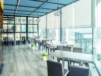 Kaiyang Tianping Hotel (High-speed Railway Station Jinhu Center) Hotel di Kaiyang