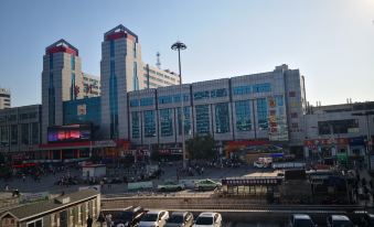 Super 8 Hotel (Zhengzhou Railway Station Northeast Exit)