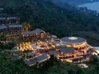 Guanglv. Bama Lake Narada Resort Hotel Bama Yao Özerk İlçesi otelleri