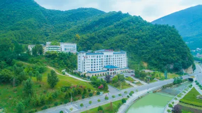 Shen Nong Jia Hotel Hotels in der Nähe von Tielugou Mixinshuiqing Mountain Primitive Forest