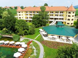 Wellnesshotel Parkschlossl zu Thyrnau " Adults only"