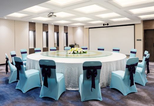 아코타운 걸프 인터내셔널 호텔 로비