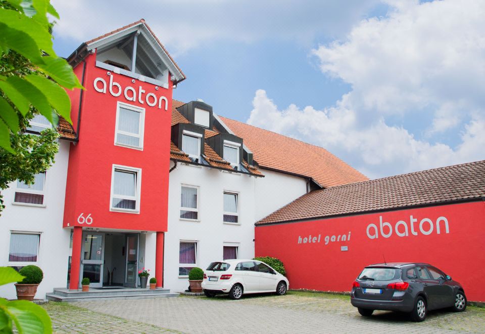 Hotel Abaton - Housity