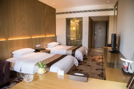 Chalon International Hotel Отели рядом с достопримечательностью «Jiaxing University (North Campus)»