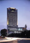Rihga Royal Hotel Hiroshima Hotel berhampiran JR Furuichibashi Station