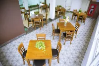 Huynh Duc 2 Hotel