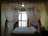 哈尔滨浪漫樱花假日公寓 - 情侣一室大床房