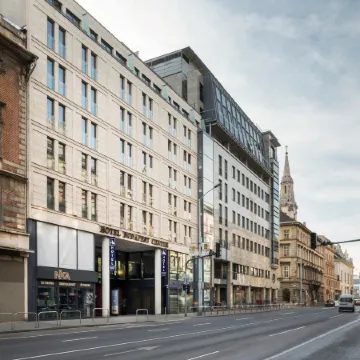 Exe Budapest Center