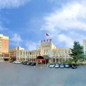 Chunyi Hotel